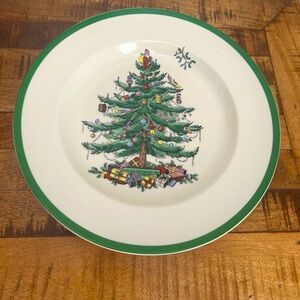 Spode Christmas Tree Green Trim Dinner Set Made in England